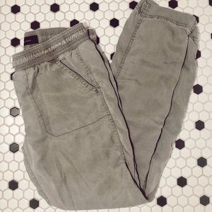 CALVIN KLEIN pants!!!